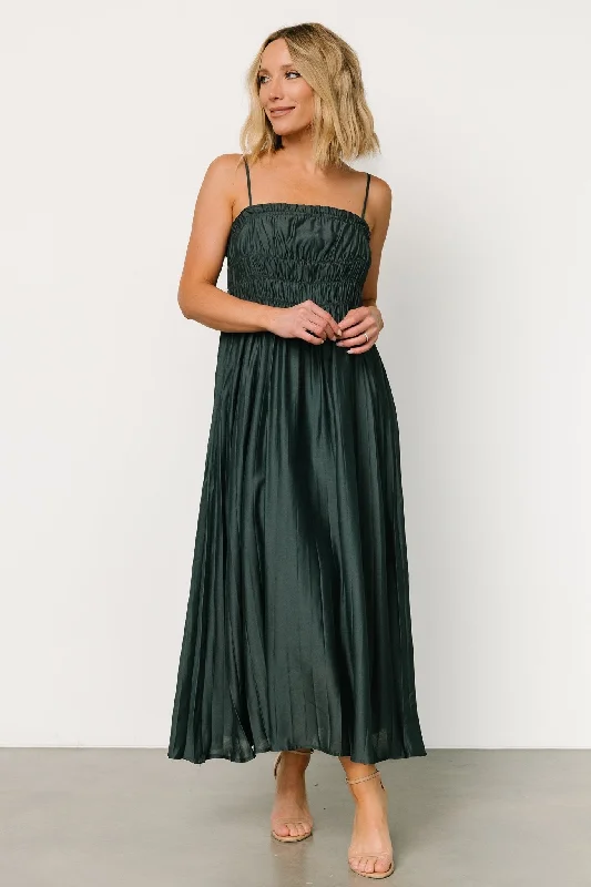Women's Professional Outfit Unleash Your Trendy Side Hattie Maxi Dress | Dark Jade