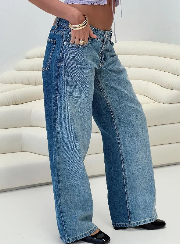 Clearance Sale, All Cheap Ferris Two-toned Straight Leg Jean Blue Wash Denim