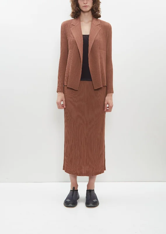 Unleash Your Trendy Side Hatching Pleats Skirt — Leaves Brown