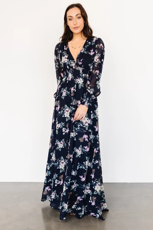 Casual Outfit For Women Ride The Style Wave Olivia Maxi Dress | Navy Garden Floral