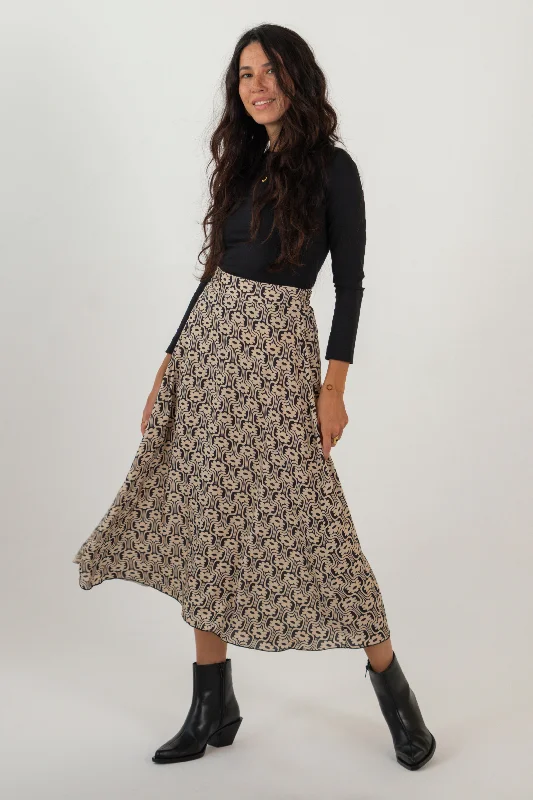 Disco - Inspired Retro Dance Look CARLA SKIRT // 70'S FLOWERS