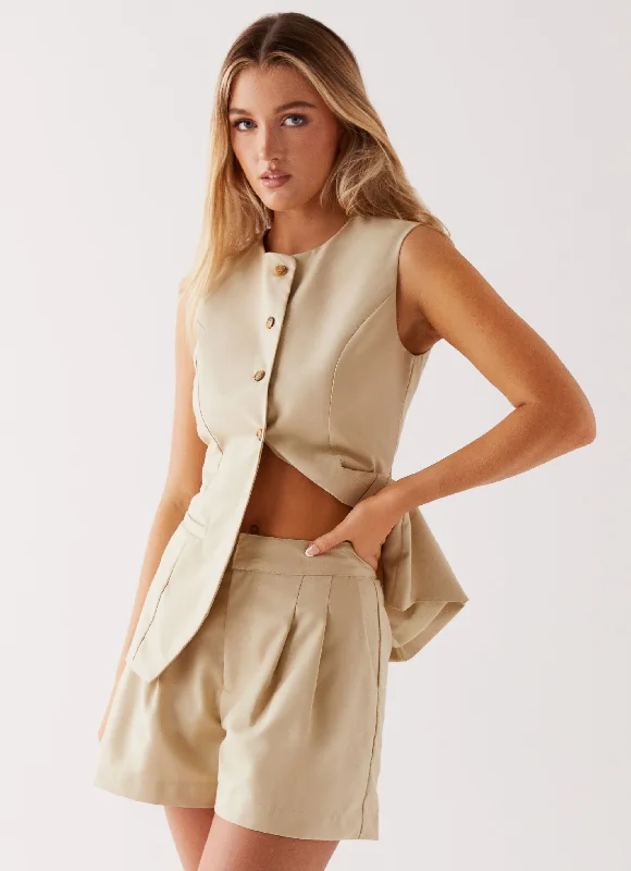 Chic Styles Siena Style Tailored Shorts - Beige