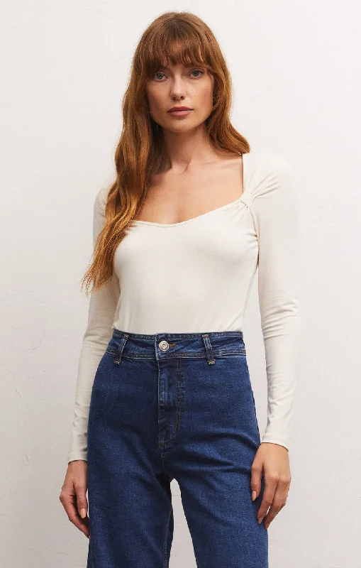 Forward Trendsetter Mara Knotted Top