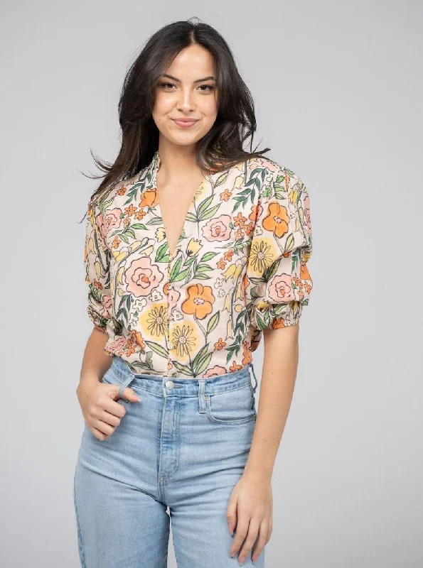 Fashion Forward The Lily Top | Beige Fall Garden