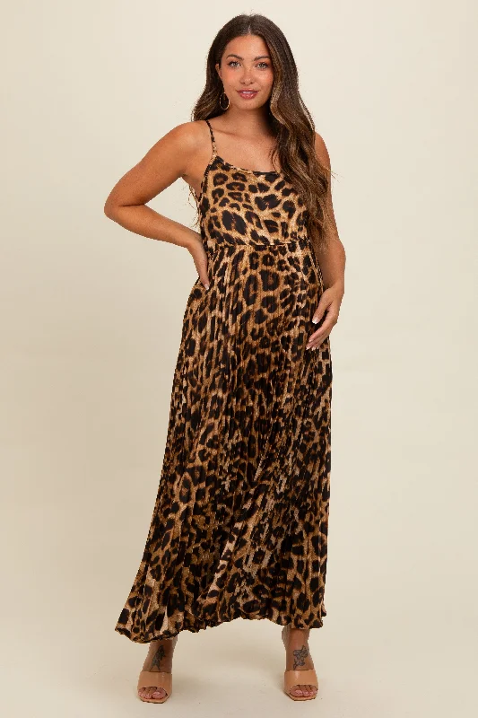 Flowing Silhouette Brown Leopard Print Pleated Maternity Maxi Dress