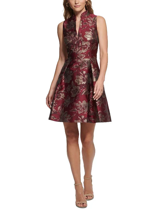 Subtle Sophistication Womens Metallic Jacquard Cocktail and Party Dress