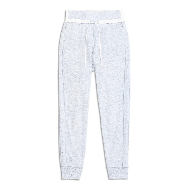 Travel Essentials Cool And Collected Jogger - Resale