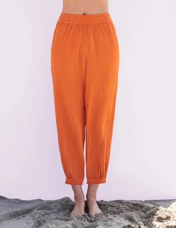 Fashionista Favorites Easy Pocket Pant In Poppy