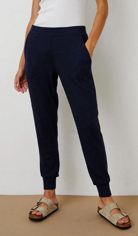 Latest Fashion Zolia Jogger In Black